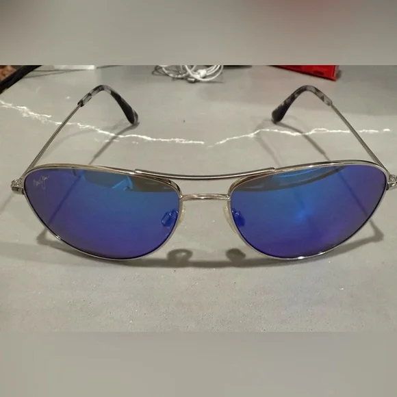 ISO Maui Jim \